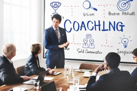 Coaching: Definicja, Rodzaje, Korzyści. Czy to dla Ciebie?