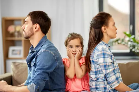 Co-parenting coach: Jak zbudować spokój dla dziecka po rozstaniu?